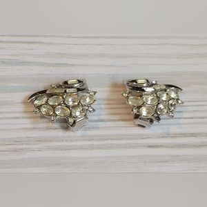 Trifari Vintage Costume Silver And Diamond Clip On Earrings